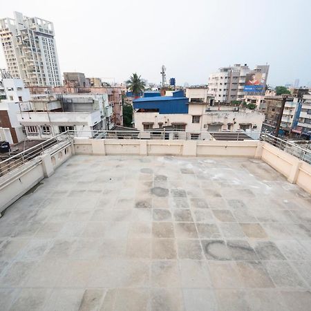 Lakeside Suites Kolkata Exterior photo